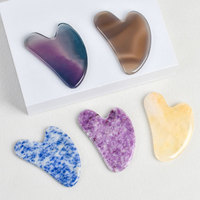 Emballage personnalisé de massage Guasha Planche à gratter Gua Sha de couleur différente en forme de cœur naturel