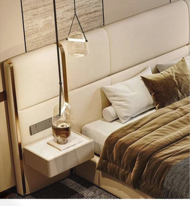 Set <span class=keywords><strong>Letto</strong></span> Moderno di Lusso Personalizzabile in Pelle, <span class=keywords><strong>Letto</strong></span> King/Queen Morbido ed Elegante in Stile Europeo, Arredamento Camera <span class=keywords><strong>da</strong></span> <span class=keywords><strong>Letto</strong></span> Imbottito - Product Image 3