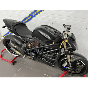 <span class=keywords><strong>Carenado</strong></span> de Fibra de Carbono para <span class=keywords><strong>Ducati</strong></span> <span class=keywords><strong>848</strong></span> Streetfighter - Product Image 2