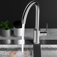 Robinet de cuisine simple moderne de haute qualité 360 degrés rotatif gratuit en acier inoxydable évier mélangeur Chrome eau chaude froide en céramique