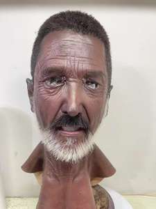 Masque en silicone simulé de peau foncée avec cheveux et barbe masque de déguisement de Cosplay à tête complète pour accessoires de performance de fête d'Halloween - Product Image 6