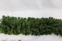 Guirlandes de Noël en sapin vert haute densité de 9 pieds, style nouveau, avec base autoportante en PE et PVC, pour la décoration