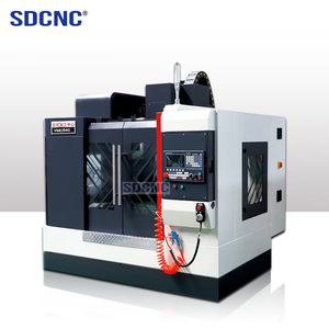 中国VMC840 5轴数控金属加工中心小型立式数控铣床GSK控制系统BT40主轴锥度 - Product Image 1