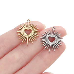 Thorn Heart Pendant 18mm Stainless Steel Plated Gold Silver DIY Jewelry Accessories For Necklace <b>Bracelet</b> Making - Product Image 4