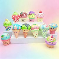 Jouet anti-stress en PU souple en forme de crème glacée, gâteau ou pain à récupération lente pour garçons et filles, jouet sensoriel Fidget pour adultes au bureau