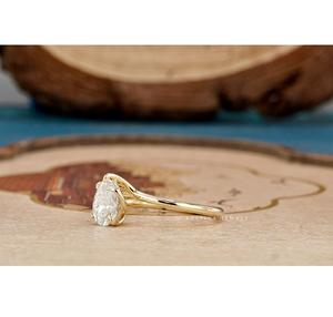 Anillo de diamantes con forma de pera de seis puntas, elegante anillo para mujer, piedra preciosa brillante, diseño moderno, perfecto para ocasiones especiales - Product Image 1