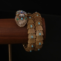 Bracelet pour femme de style vintage en cuivre avec breloque en forme de serpent, bracelet tendance