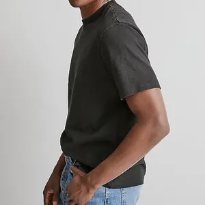 230g surdimensionné T-shirt personnalisé T-shirt graphique pour hommes Gym Wear T-Shirt grande taille uni lourd 100% coton T-shirt surdimensionné