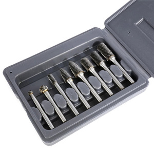 Juego de 8 fresas de carburo con vástago de 1/8 pulg. para corte recto en metal, acabado brillante sin recubrimiento - Product Image 2
