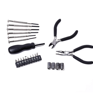 طقم أدوات منزلية من الفولاذ المقاوم للصدأ على شكل إطار سيارة، 24 قطعة، قابل للتخصيص حسب الطلب - Product Image 4