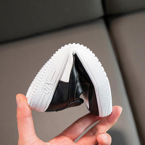 儿童休闲运动鞋春秋轻便软底学生运动男孩女孩户外运动鞋 - Product Image 5