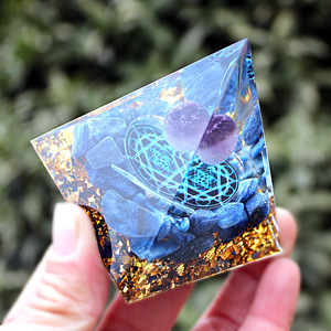 <b>Crystal</b> <b>Chip</b> Pyramid Resin Epoxy Handicraft Desktop Ornament Blue <b>Crystal</b> 5cm 6cm Home Decoration European Style - Product Image 4