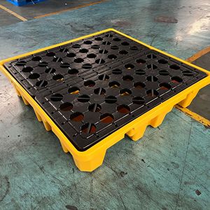 พาเลทพลาสติกสีเหลือง HDPE ความสูง 103 มม. รับน้ำหนักได้ 2.0 ตัน แบบเข้าได้ 4 ทาง สำหรับเก็บสารเคมีและถังน้ำมัน - Product Image 1