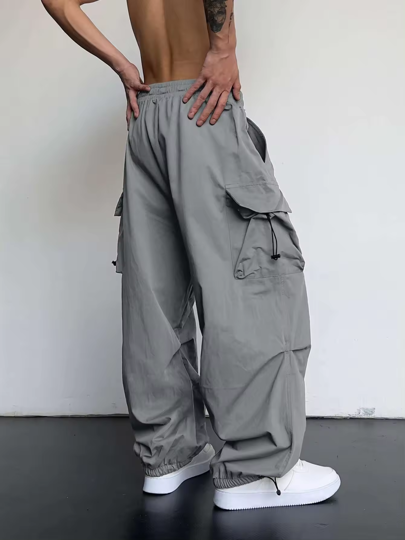 【BAON】[unisex] Kir nylon banding string cargo pants Cargo String Balloon Pants – Estudio Niksen