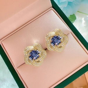 Orecchini a Perno con Pietra Blu Ovale Stile Fiore per Donne, Gioielli Vintage alla Moda - Product Image 3