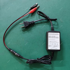 13.6V 13.8V 14.6V 14.8V SLA AGM cellule GEL <span class=keywords><strong>batterie</strong></span> <span class=keywords><strong>de</strong></span> <span class=keywords><strong>voiture</strong></span> <span class=keywords><strong>mainteneur</strong></span> intelligent pour chargeur <span class=keywords><strong>de</strong></span> <span class=keywords><strong>batterie</strong></span> 12V chargeur <span class=keywords><strong>de</strong></span> motos à cellules plomb-acide - Product Image 4