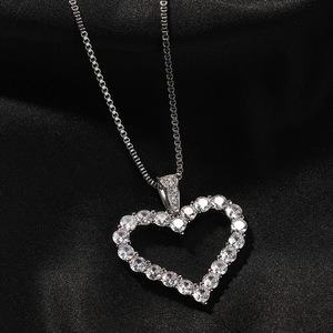 TOP ICY Diseño simple 5mm 5A Cubic Zircon Corazón Colgante Collar Iced Out Diamond Love Family Rose Gold Mujeres Collar de lujo - Product Image 3