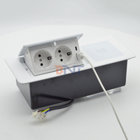 Enchufes de carga ocultos emergentes de conexión múltiple Caja de toma de corriente de escritorio de aluminio con tecnología de carga inalámbrica Nivel IP44