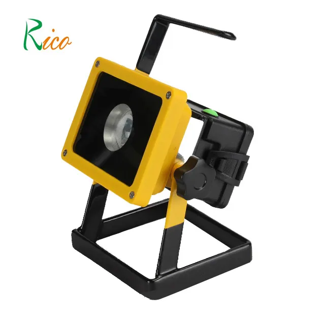 IP65 LED Rechargeable Work Light 10w 20W Portable Outdoor Flood Light Waterproof Camping Security Lights