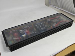 Amplificateur de <span class=keywords><strong>voiture</strong></span> monobloc classe D 12V Auto RMS Power avec Crossovers Amplificateur de subwoofer monocanal <span class=keywords><strong>ampli</strong></span> mono audio de <span class=keywords><strong>voiture</strong></span> - Product Image 2