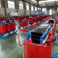 Transformateur triphasé sec de surtension pour raccordement au réseau de ferme solaire 2500 kVA 480 V/13,8 kV en cuivre ONAN extérieur IEEE C57