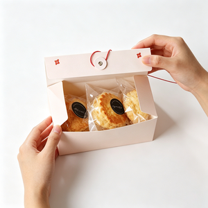 Boîtes à pâtisserie mates personnalisées OEM/ODM, emballages jetables pour <span class=keywords><strong>boulangerie</strong></span> avec cordon rouge et fermeture à bouton - Product Image 2