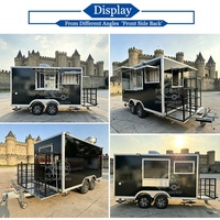 Remorque de restauration mobile carrée noire mate personnalisée avec intérieur en acier inoxydable et climatisation pour les grands événements extérieurs, parcs, festivals et entreprises de restauration.