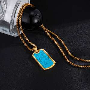 Collar con Colgante de Mariposa de Acero Inoxidable y Oro de 18K para Hombre, Cadena de Eslabones Grandes a la Moda, Inspirado en el Hip-Hop, con Turquesa Natural - Product Image 4