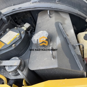 Mini-excavatrice hydraulique japonaise Komatsu PC40MR de haute qualité (99 %) pour travaux d'aménagement paysager, petite taille, avec chenilles en caoutchouc. - Product Image 6