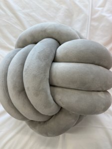 Home Decor Velvet Knitted Stress-relieving Knot <strong>Pillow</strong> Skillfully Hand-knotted Memory Foam Filling Hugget <strong>Snuggle</strong> Ball - Product Image 4
