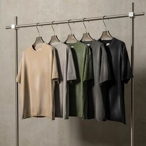 Camiseta de estilo americano, camiseta lavada con degradado de tela, camiseta Vintage con borde de hombro - Product Image 4