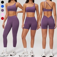 Ensemble de sport sans couture uni pour femme, haut épaules dénudées et short de yoga froncé aux fesses, 2 pièces