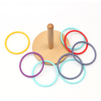 Jeu de lancer d'anneaux en bois de caoutchouc pour enfants, couleur bois naturel, motifs de dessins animés, jeu de lancer d'anneaux flexible et moderne