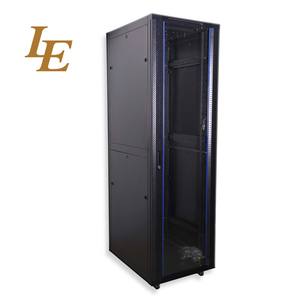 Rack de Servidor de 19 Pulgadas de Buena Calidad, Capacidad de Carga de 1300 kg, Gabinetes de Rack Personalizados con Paneles Laterales Divididos - Product Image 4