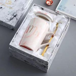 Coffret cadeau de tasse à thé personnalisé de luxe nordique tasses à café en céramique <span class=keywords><strong>Mr</strong></span> <span class=keywords><strong>et</strong></span> Mrs avec cuillère pour les couples accessoire cadeau de la Saint-Valentin - Product Image 4