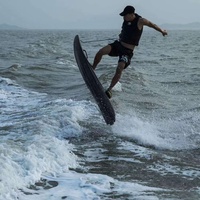 Équipement de sports nautiques Jetsurf en fibre de carbone 10000W 52KM/H SUP Planche de surf électrique alimentée par jet