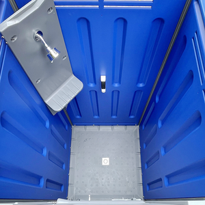 غرفة استحمام بلاستيكية متينة ومحمولة للاستخدام الخارجي في مواقع البناء مع تصميم سريع التركيب - Product Image 3