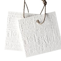 Étiquette de vêtement ronde en relief écologique étiquette volante en papier de taille personnalisée pour vêtements sacs chaussures avec logo imprimé étiquettes de remerciement
