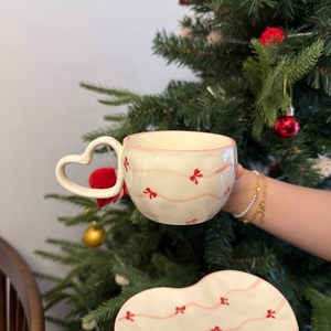 New Products 2025 Creamy <strong>White</strong> Ceramic Coffee <strong>Tea</strong> Cups Handmade Heart Shape Coffee <strong>Set</strong> Bow Porcelain Mugs and Saucer - Product Image 4