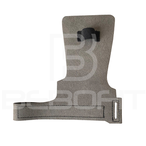 Poignées de gymnastique en carbone avec boucles pour les doigts sans trous - Product Image 2