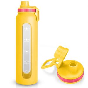 Bouteille d'eau en verre borosilicate haute résistance avec manchon en silicone, couvercle sport en plastique, sans BPA, compatible micro-ondes et lave-vaisselle, pour camping et usage extérieur - Product Image 1