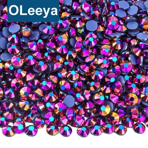 OLeeya Vente en gros Échantillons Gratuits Cristaux de Verre Scintillants de Haute Qualité Strass Thermocollants SS6-SS30 pour Accessoires Vestimentaires - Product Image 1
