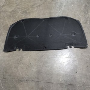 Almohadilla de Aislamiento Térmico para el Capó Delantero de Land Cruiser 4000 5700 450D, Plástico Resistente al Fuego, Rectangular, Pieza 5334160340 - Product Image 1