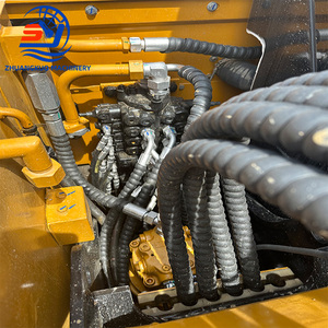Miniexcavadora Sany Sy75c de 7.5 Toneladas de Peso Operativo con Cucharón de Excavación, Color Amarillo, Tipo Oruga - Product Image 5