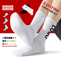 Nouveau best-seller Logo personnalisé Running Team Skateboard Pad Chaussettes universelles pour hommes Chaussettes de sport en coton personnalisées pour hommes