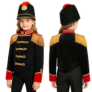 Costume de batteur victorien pour enfants, ensemble veste et chapeau, rouge, bleu, noir avec garniture dorée, pour spectacle de carnaval de Noël - Product Image 5