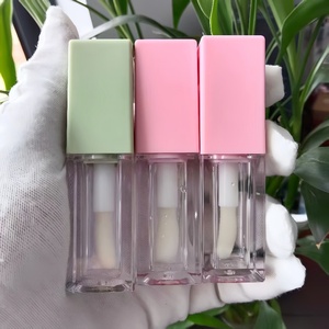Thấp moq rõ ràng vuông Lip Gloss ống 5ml nhựa rỗng Lip chai dầu bàn chải lớn mỹ phẩm với nhãn hiệu riêng - Product Image 1