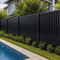 Système de clôture moderne en aluminium à persiennes verticales pour la sécurité et l'intimité résidentielle, avec revêtement en poudre