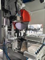 Centro de Corte y Fresado CNC Automático de 5 Estaciones para Ventanas y Puertas, Línea de Producción de Ventanas y Puertas
