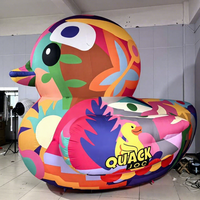 Modèle publicitaire gonflable personnalisé en forme de canard coloré pour événements, décoration extérieure et célébrations
